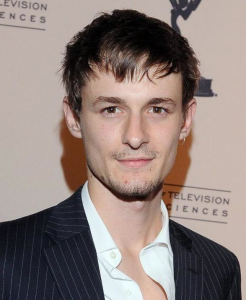 Giles Matthey