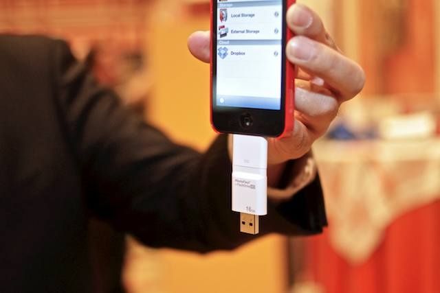 PhotoFast i-FlashDrive HD